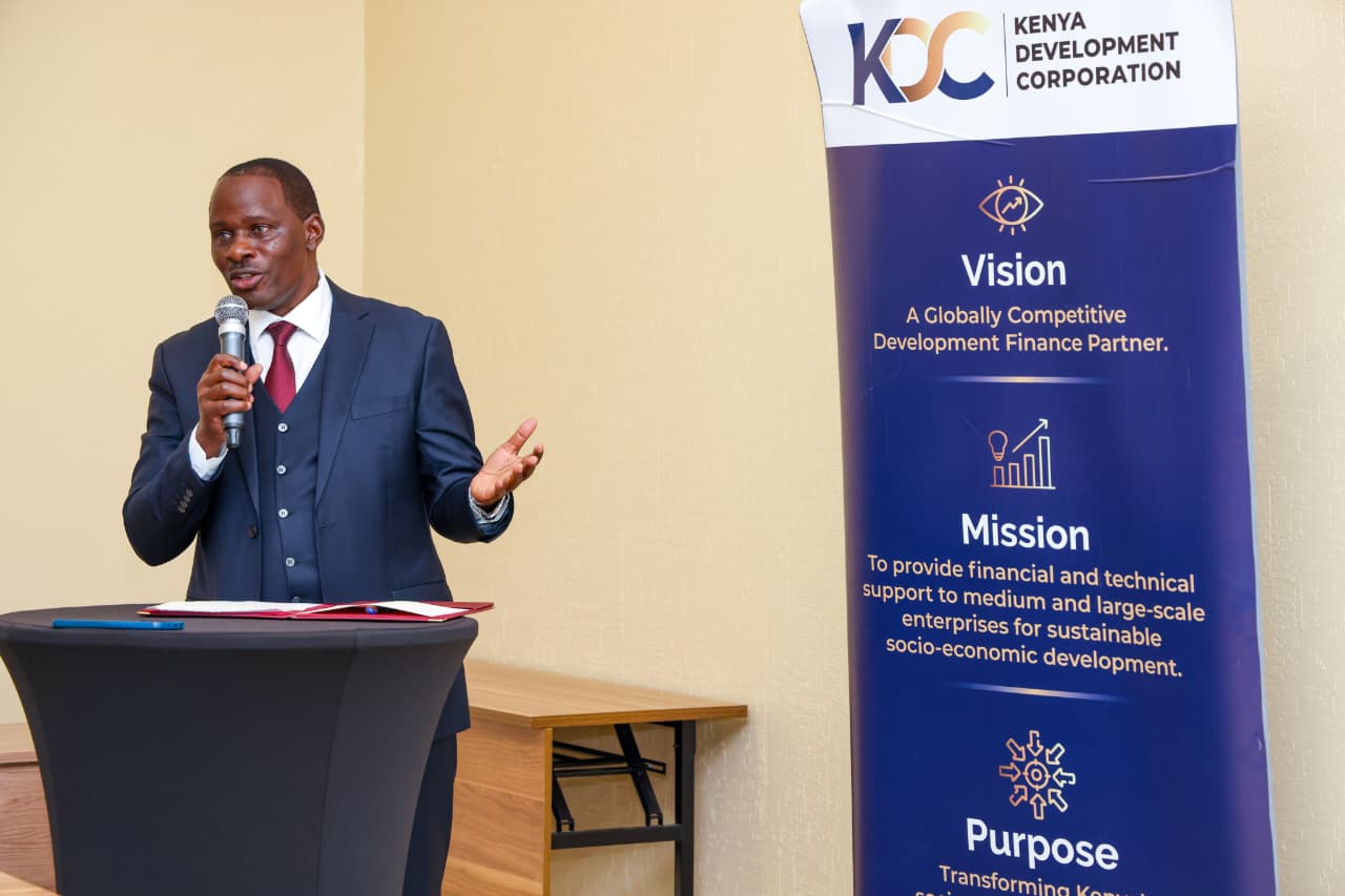 PS Wagunda addressing the Board of Directors of the Kenya Deposit Corporation (KDC)