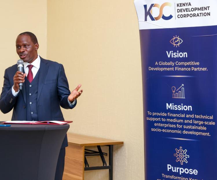 PS Wagunda addressing the Board of Directors of the Kenya Deposit Corporation (KDC)
